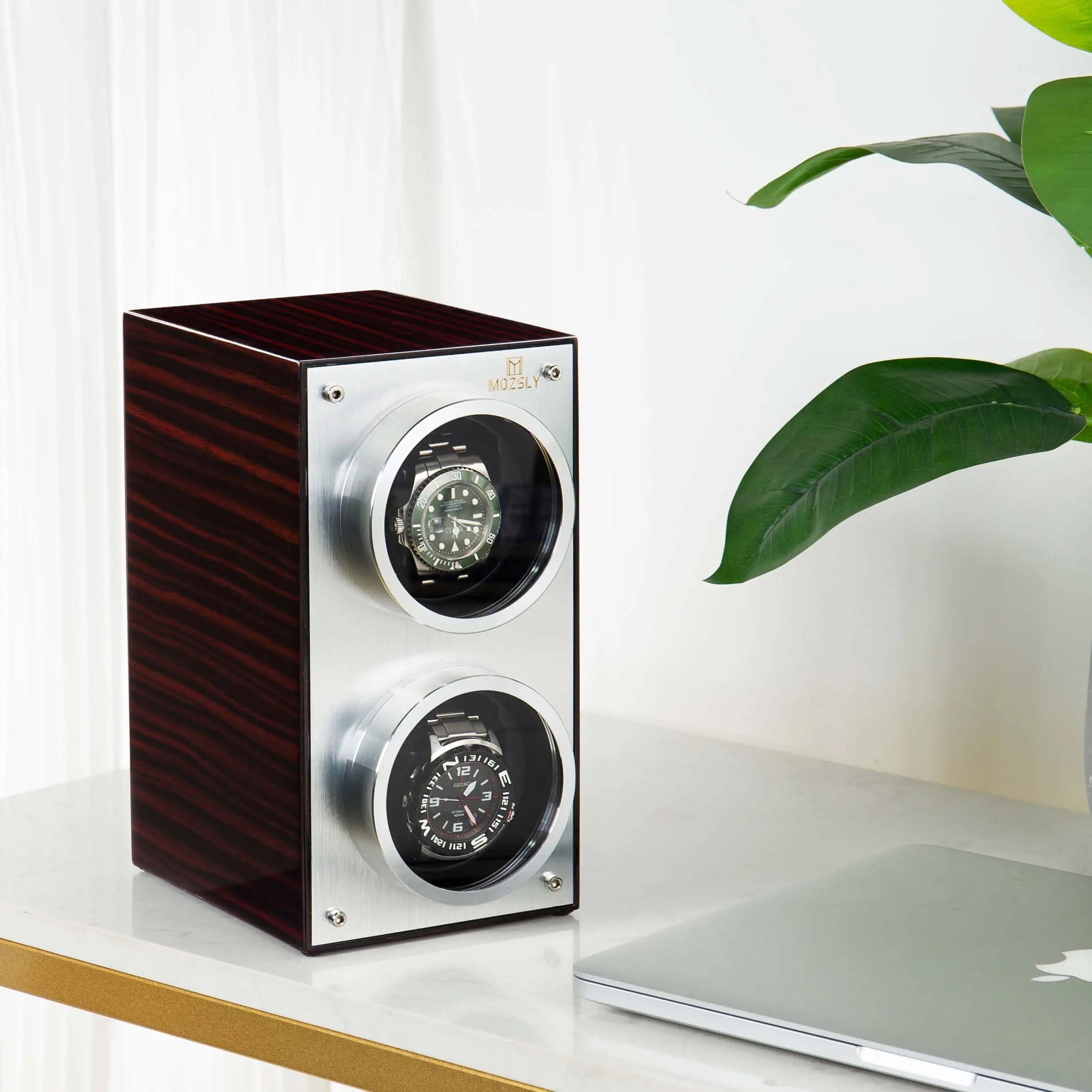 The Essential Guide to Choosing and Using a Watch Winder Box