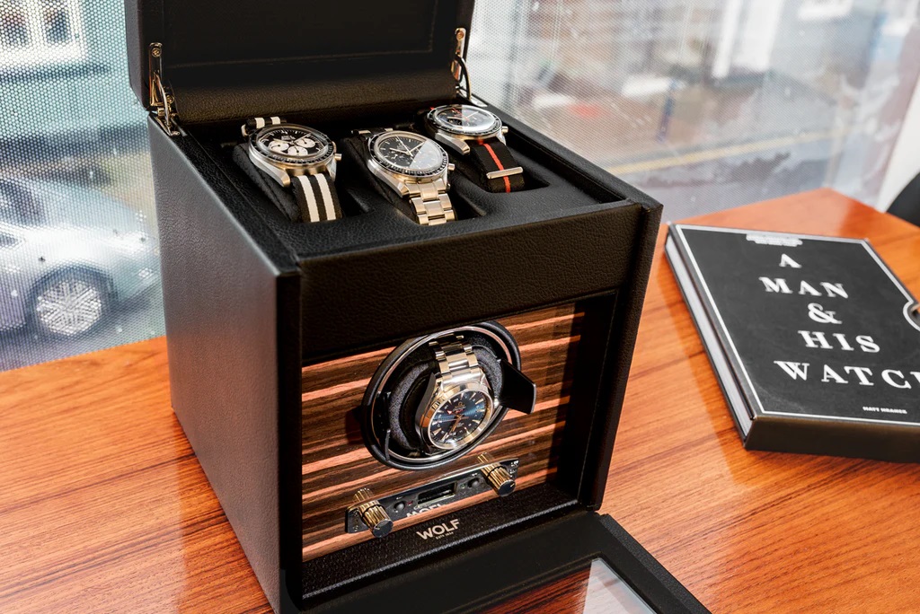 The WOLF Roadster Watch Winder: Unveiling Luxury and Precision for Your Timepieces